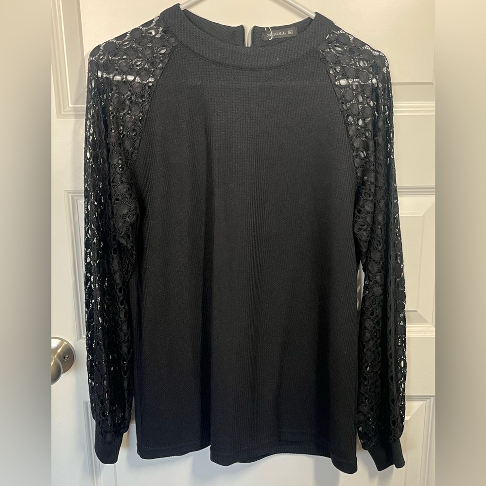 Black Lace Sleeve Top Medium Textured Knit Blouse Boho Chic NWT
